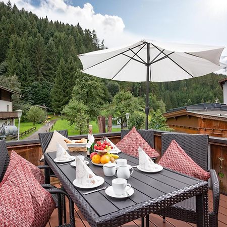 Landhaus Bohrer Майрхофен Экстерьер фото