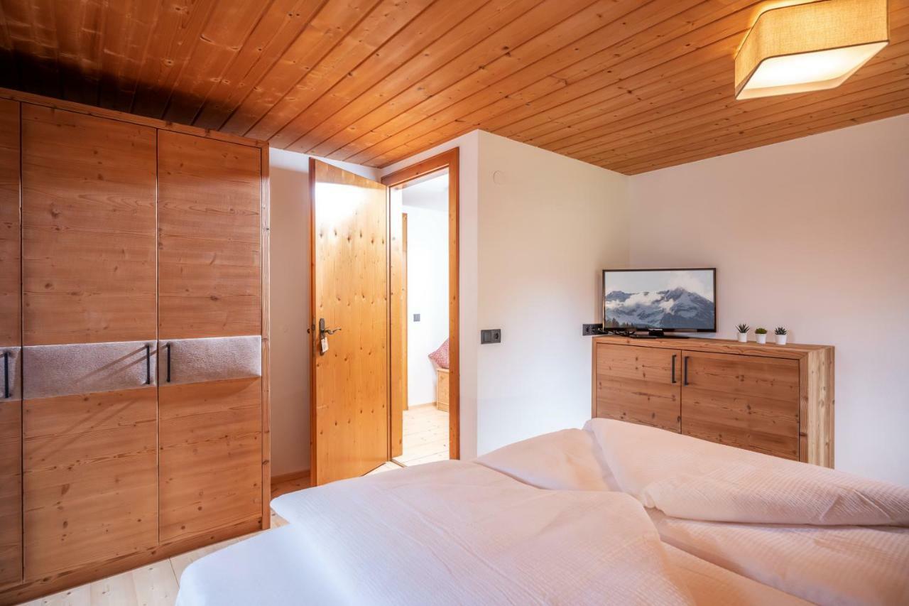 Landhaus Bohrer Майрхофен Экстерьер фото
