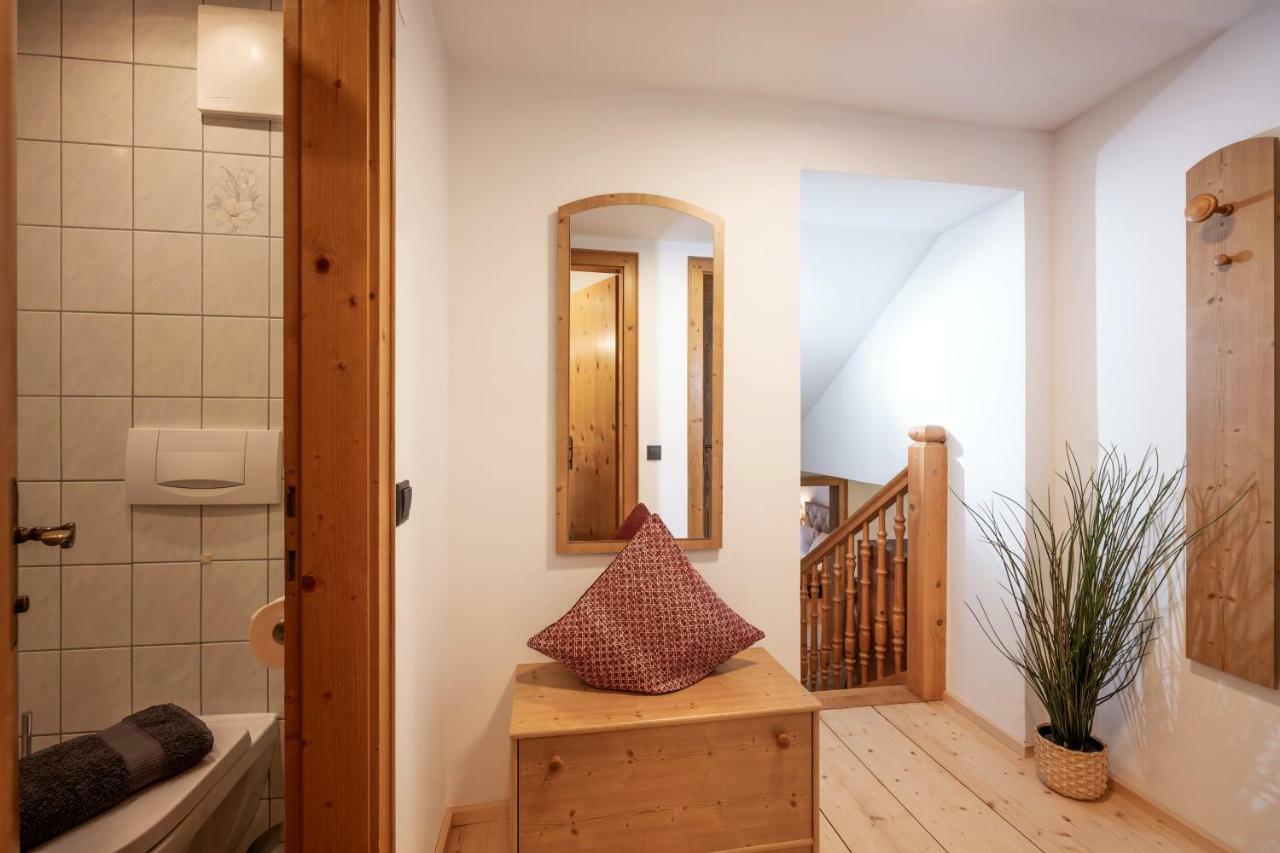 Landhaus Bohrer Майрхофен Экстерьер фото